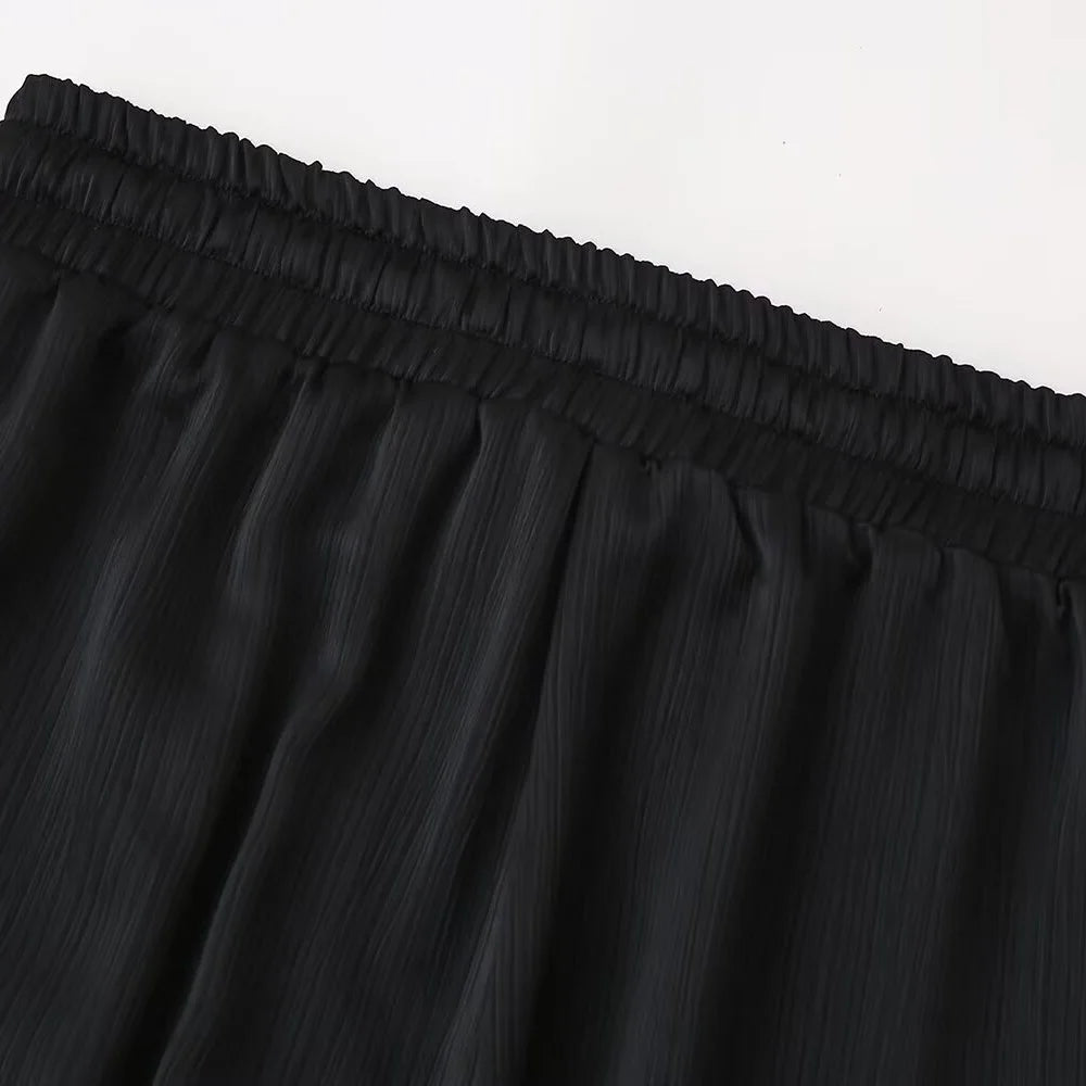 Traje elegante y arrugado™