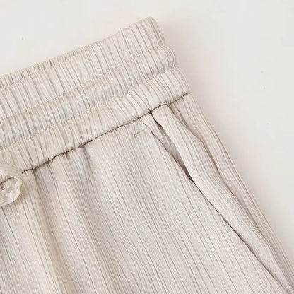 Traje elegante y arrugado™