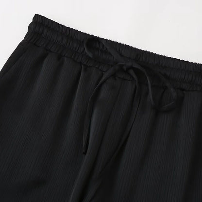 Traje elegante y arrugado™