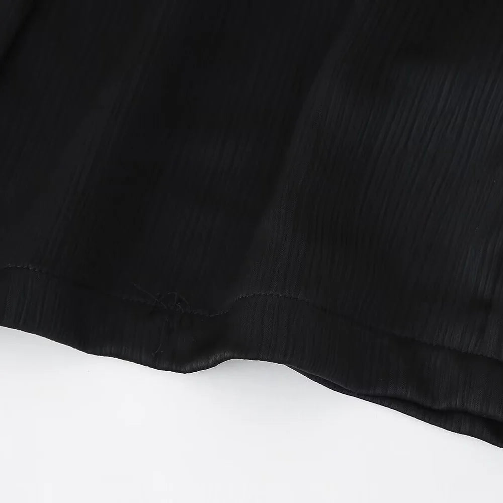 Traje elegante y arrugado™