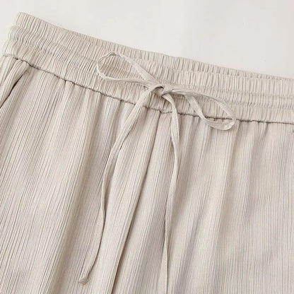 Traje elegante y arrugado™