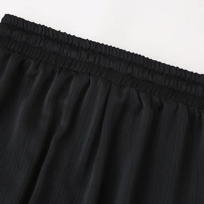 Traje elegante y arrugado™