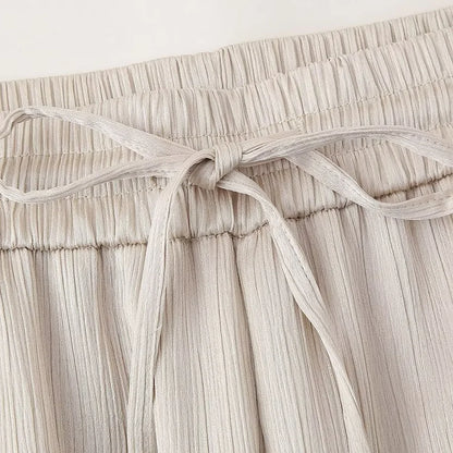 Traje elegante y arrugado™