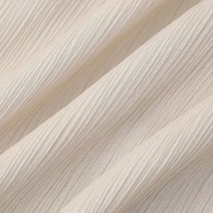 Traje elegante y arrugado™