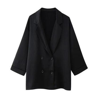 Traje elegante y arrugado™